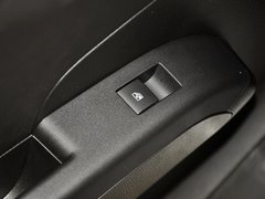 2013款 三厢 1.6L 自动 风尚影音版