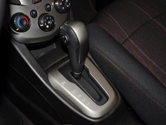 2013款 三厢 1.6L 自动 风尚影音版