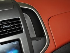 2013款 三厢 1.6L 自动 风尚影音版
