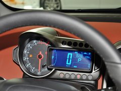 2013款 三厢 1.6L 自动 风尚影音版