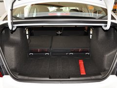 2013款 三厢 1.6L 自动 风尚影音版