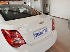 2013款 三厢 1.6L 自动 风尚影音版