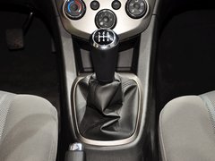 2013款 三厢 1.6L 自动 风尚影音版