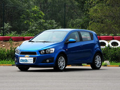 2013款 两厢 1.6L 手动 风尚影音版