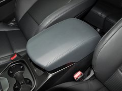 2013款 3.0L 自动 豪华版 7座