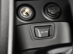 2013款 3.0L 自动 豪华版 7座