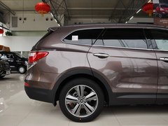 2013款 3.0L 自动 豪华版 7座