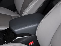 2013款 3.0L 自动 豪华版 7座