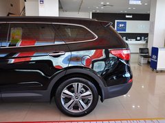 2013款 3.0L 自动 豪华版 7座