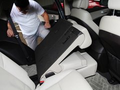 2013款 3.0L 自动 旗舰型 7座
