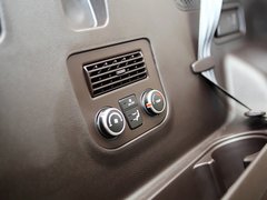 2013款 3.0L 自动 旗舰型 7座