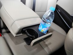 2013款 3.0L 自动 旗舰型 7座