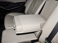 2013款 3.0L 自动 旗舰型 7座