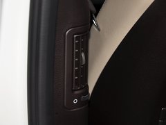 2013款 3.0L 自动 旗舰型 7座