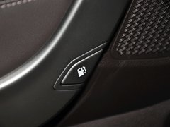 2013款 3.0L 自动 旗舰型 7座