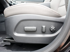 2013款 3.0L 自动 舒适型 7座