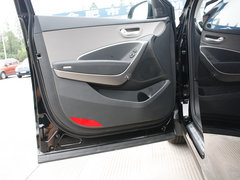 2013款 3.0L 自动 舒适型 7座