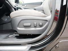 2013款 3.0L 自动 舒适型 7座