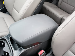 格越 2013款 3.0L 自动 舒适型 7座
