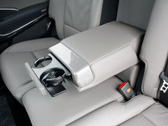2013款 3.0L 自动 舒适型 7座