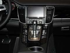 2014款 3.0T DCT 4S Executive