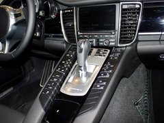 2014款 3.0T DCT 4S Executive