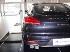 2014款 3.0T DCT 4S Executive