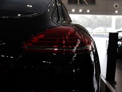 2014款 3.0T DCT 4S Executive