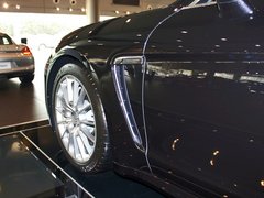 2014款 3.0T DCT 4S Executive