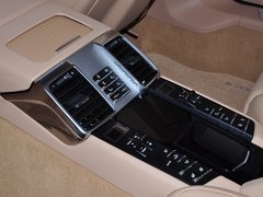 2014款 3.0T DCT S Executive