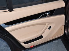 2014款 3.0T DCT S Executive