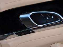 2014款 3.0T DCT S Executive