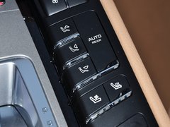 2014款 3.0T DCT S Executive