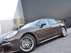 2014款 3.0T DCT S Executive