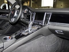 2014款 3.0T DCT S Executive