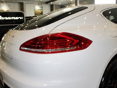 2014款 3.0T DCT S Executive