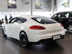 2014款 3.0T DCT S Executive