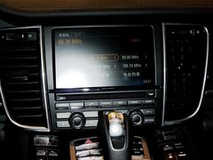 2014款 3.0T DCT S Executive