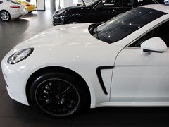 2014款 3.0T DCT S Executive