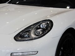 2014款 3.0T DCT S Executive