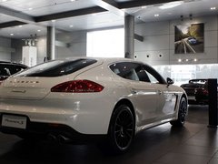 2014款 3.0T DCT S Executive