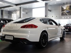 2014款 3.0T DCT S Executive