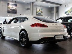 2014款 3.0T DCT S Executive