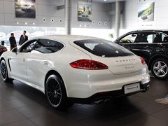 2014款 3.0T DCT S Executive