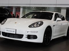 2014款 3.0T DCT S Executive