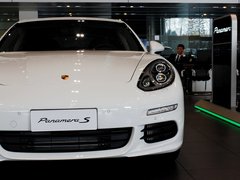 2014款 3.0T DCT S Executive