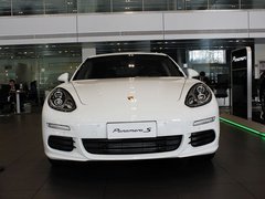 2014款 3.0T DCT S Executive