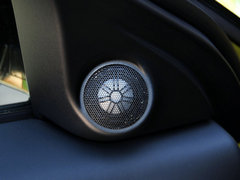 2013款 2.0T 5门熠动限量版