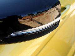 2013款 2.0T 5门熠动限量版