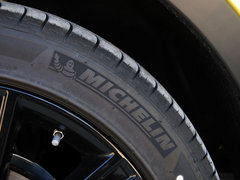 2013款 2.0T 5门熠动限量版